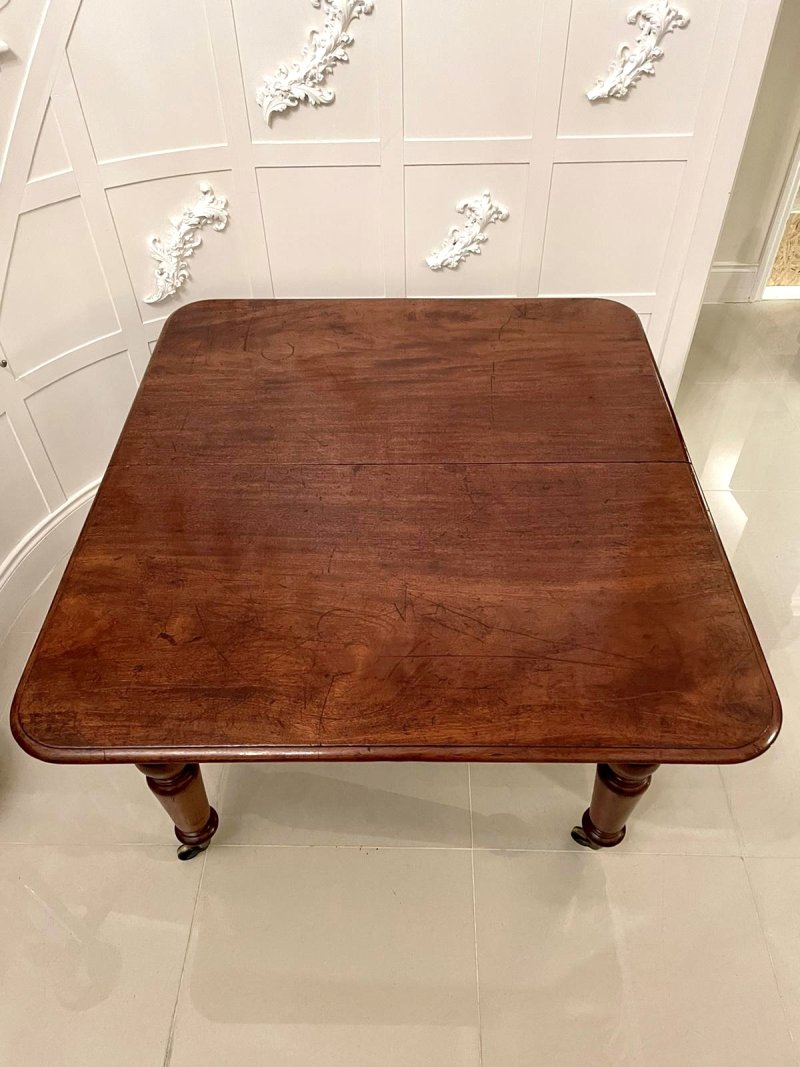 Antique Victorian Mahogany Extending Dining Table - Image 6